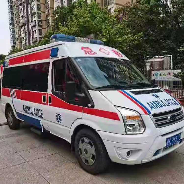 墨玉长途救护车护送病人返乡